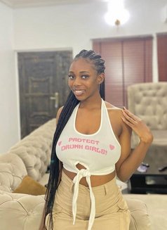 ROSA NEW ARRIVAL FROM AFRICA - escort in New Delhi Photo 8 of 9