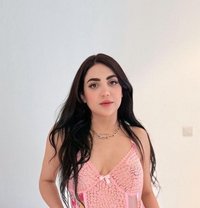 Rosa New - puta in Muscat Photo 2 of 7