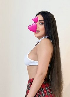 Rosa New - escort in Muscat Photo 6 of 7