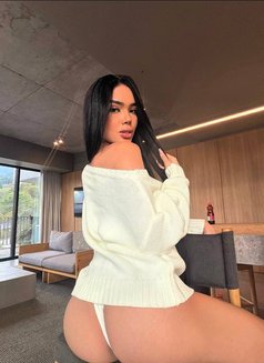 Rosa - masseuse in Jeddah Photo 17 of 29