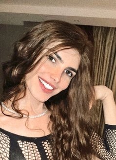Rosarita - Transsexual escort in Riyadh Photo 12 of 14