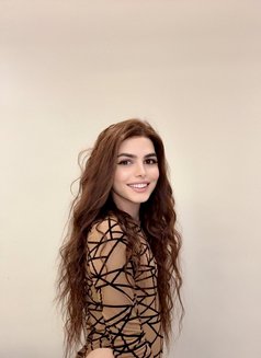 Rosarita lebanon big dick لبنانية 🇱🇧 - Acompañantes transexual in Riyadh Photo 1 of 30