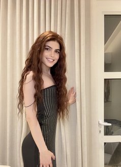 Rosarita lebanon big dick لبنانية 🇱🇧 - Transsexual escort in Riyadh Photo 24 of 25