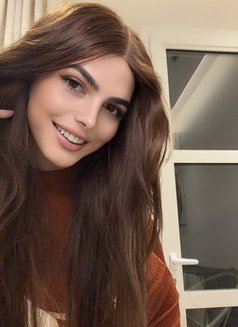 Rosarita lebanon big dick لبنانية 🇱🇧 - Transsexual escort in Riyadh Photo 22 of 30