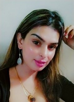 Roscel Daniyl - Transsexual escort in Colombo Photo 11 of 30