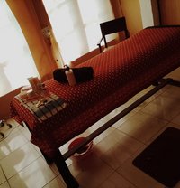 Rose 25 - puta in Colombo