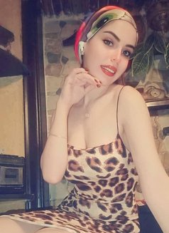 Rose - escort in Alexandria Photo 2 of 2