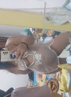 Rose - puta in Bangkok Photo 7 of 8