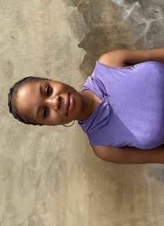 Rose - escort agency in Dammam Photo 2 of 4