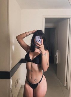 Rose - escort in Iwakuni Photo 6 of 8