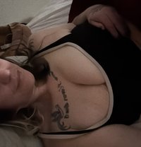 Rose - escort in Alexandria