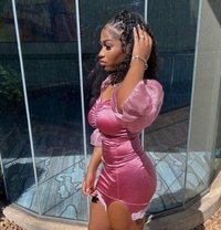 Rose - escort in Noida