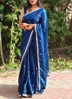 Rose - escort in Visakhapatnam Photo 2 of 7