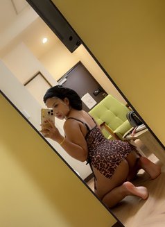 Rose. I’m in Yokosuka now - escort in Yokosuka Photo 6 of 12