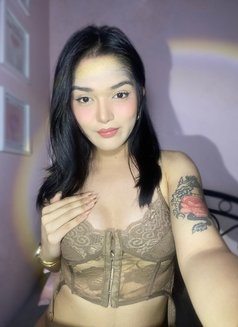 Rose - Acompañantes transexual in Manila Photo 5 of 9