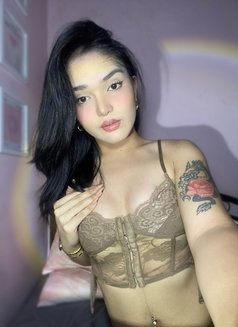 Rose - Acompañantes transexual in Manila Photo 6 of 9