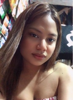 Rose for Hire Vc/outcall - Acompañantes transexual in Manila Photo 3 of 4