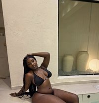 Rose - escort in Abidjan