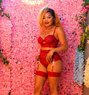 Rose - escort in Beirut Photo 4 of 6