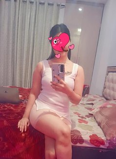 Rose - adult performer in Gurgaon Photo 2 of 4