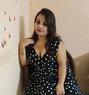 Rose - escort in Kolkata Photo 1 of 6