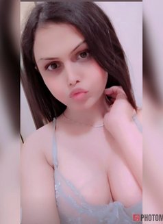 Rose - escort in Mumbai Photo 5 of 15