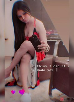 Rose - escort in Mumbai Photo 7 of 15