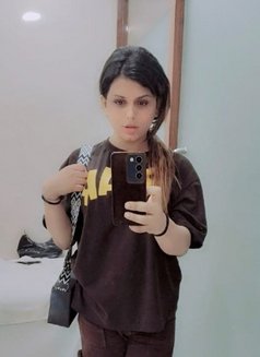 Rose - escort in Mumbai Photo 9 of 15