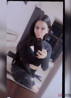 Rose - escort in Mumbai Photo 15 of 16