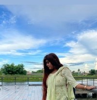 Erotic Rose Mitra - puta in Bangalore Photo 5 of 5