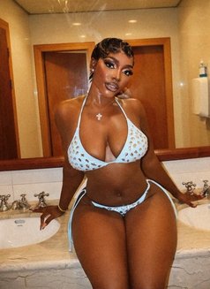 Rose - puta in Erbil Photo 1 of 3