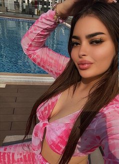 Rose I’m girl - escort in Dubai Photo 9 of 10