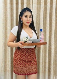 Rose professional massage with table - escort in Riyadh Photo 6 of 8