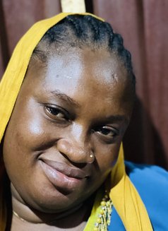 Rose - escort in Cairo Photo 1 of 1