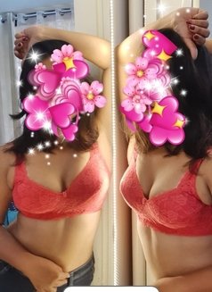Rose Only Cam Service - escort in Bangalore Photo 8 of 8