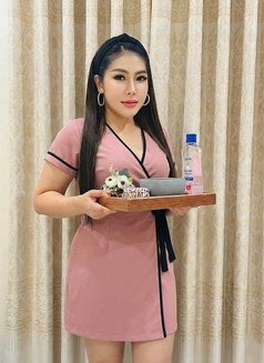 Rose professional massage with table - escort in Riyadh Photo 9 of 11