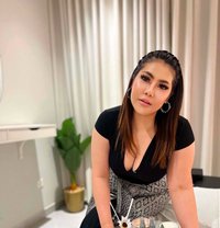 Rose professional massage with table - escort in Riyadh Photo 6 of 9