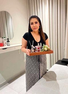 Rose professional massage with table - escort in Riyadh Photo 7 of 9