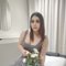 Rose professional massage with table - escort in Riyadh Photo 4 of 5