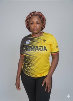 Rose - puta in Dehradun, Uttarakhand Photo 2 of 5