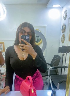 Rose - escort in Tabuk Photo 4 of 4