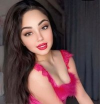 Rose روز - escort in Dubai