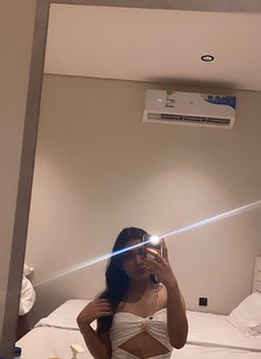 Rosé TH - Transsexual escort in Khobar Photo 11 of 14