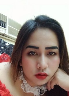 Rose - escort in Al Sohar Photo 1 of 10