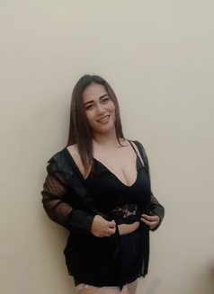 Rose - escort in Al Sohar Photo 2 of 10