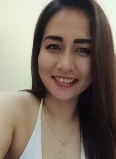 Rose - escort in Al Sohar Photo 3 of 10