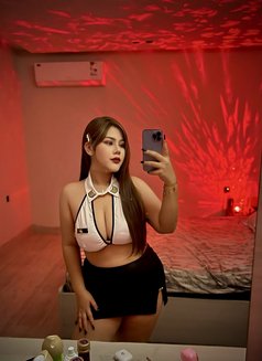 Rose' - masseuse in Dammam Photo 6 of 8