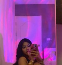 Rose available - escort in Okinawa Island Photo 4 of 5