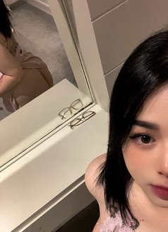 Luna - escort in Riyadh Photo 6 of 8