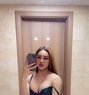 Rose - Transsexual escort in Dubai Photo 3 of 3